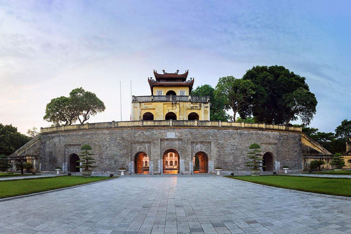 3 suggested self-sufficient 1-day Hanoi travel itinerary for the 'new ghost' association 5