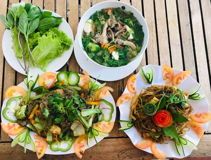 Top 10 vegetarian restaurants in District 1 with attractive hot dishes 7