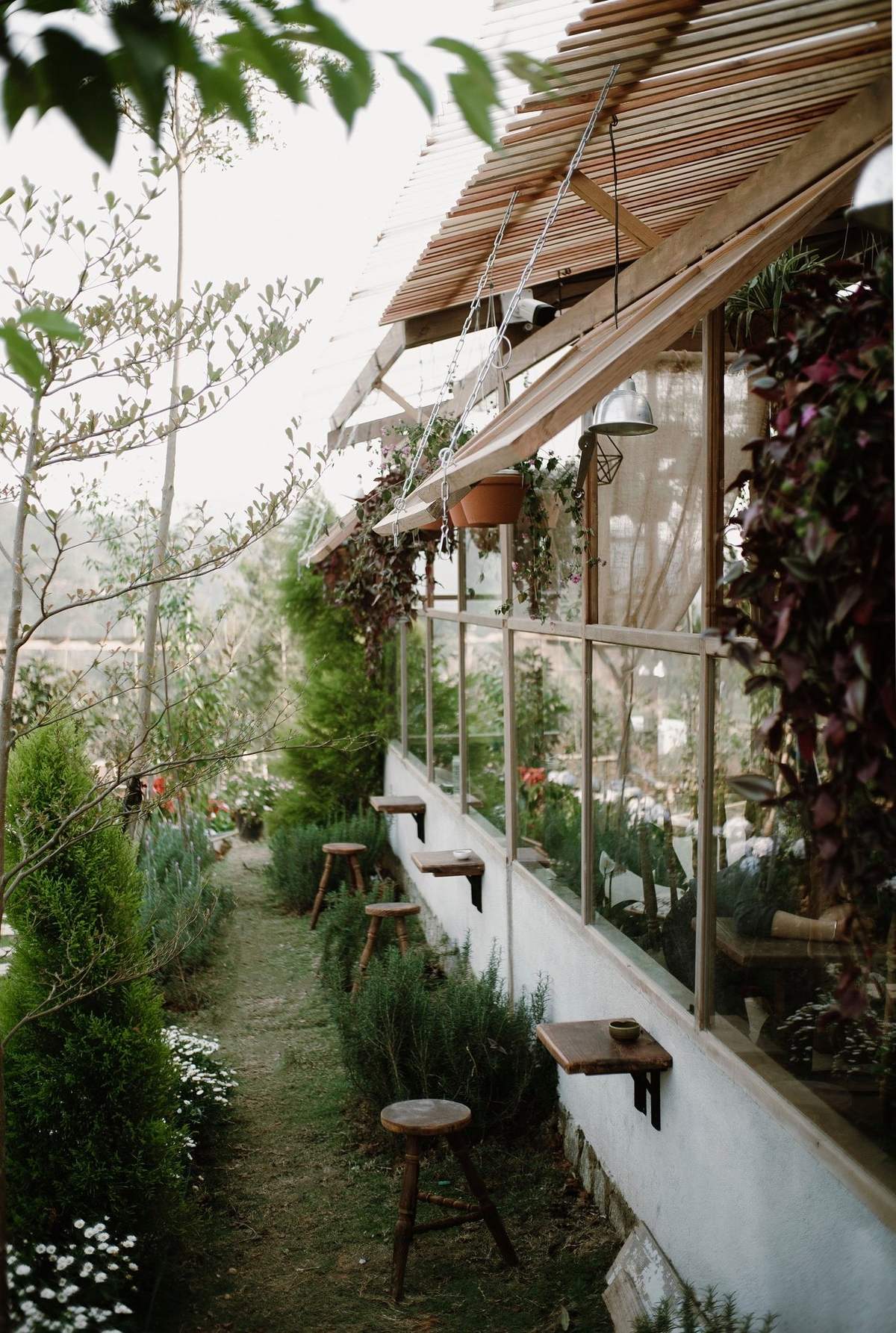 Summer Garden Coffee Shop - Let's go to the dreamy coffee shop once, post photos a week in Da Lat 5