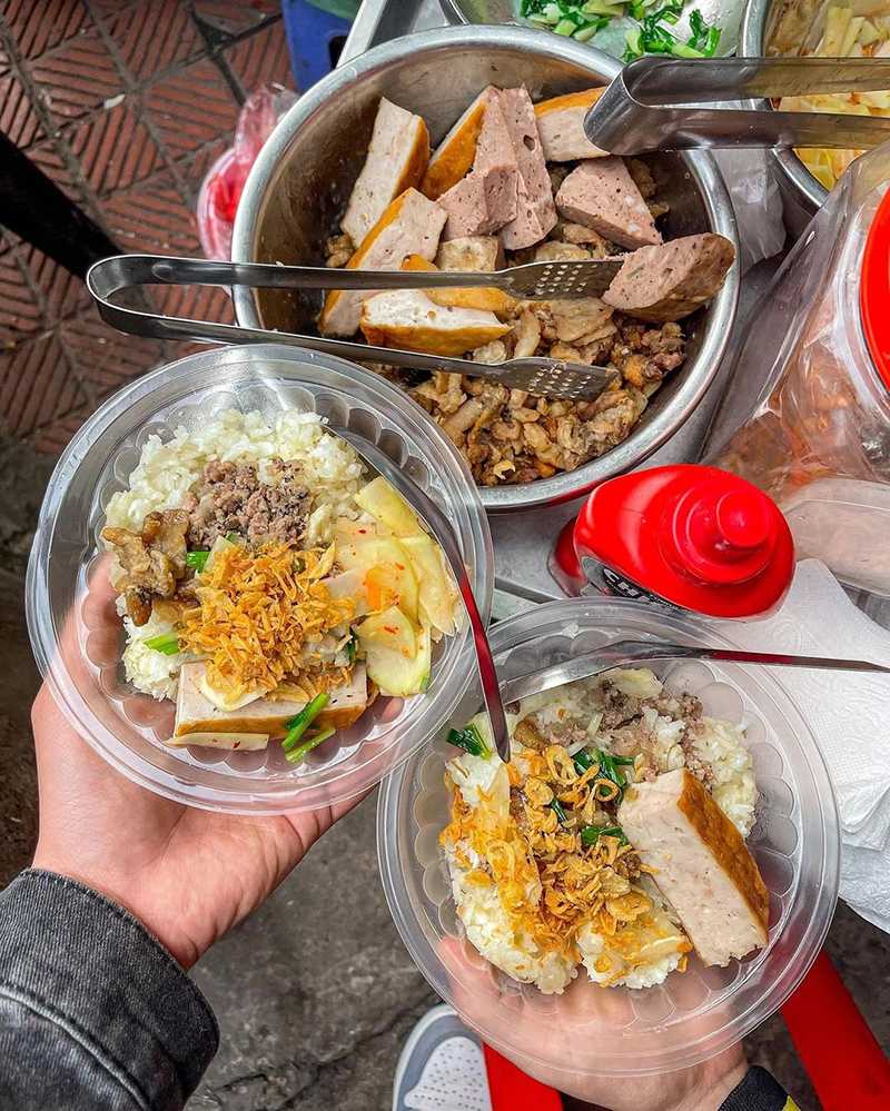 4 Hanoi sticky rice shops rich in the capital's culinary flavors 15