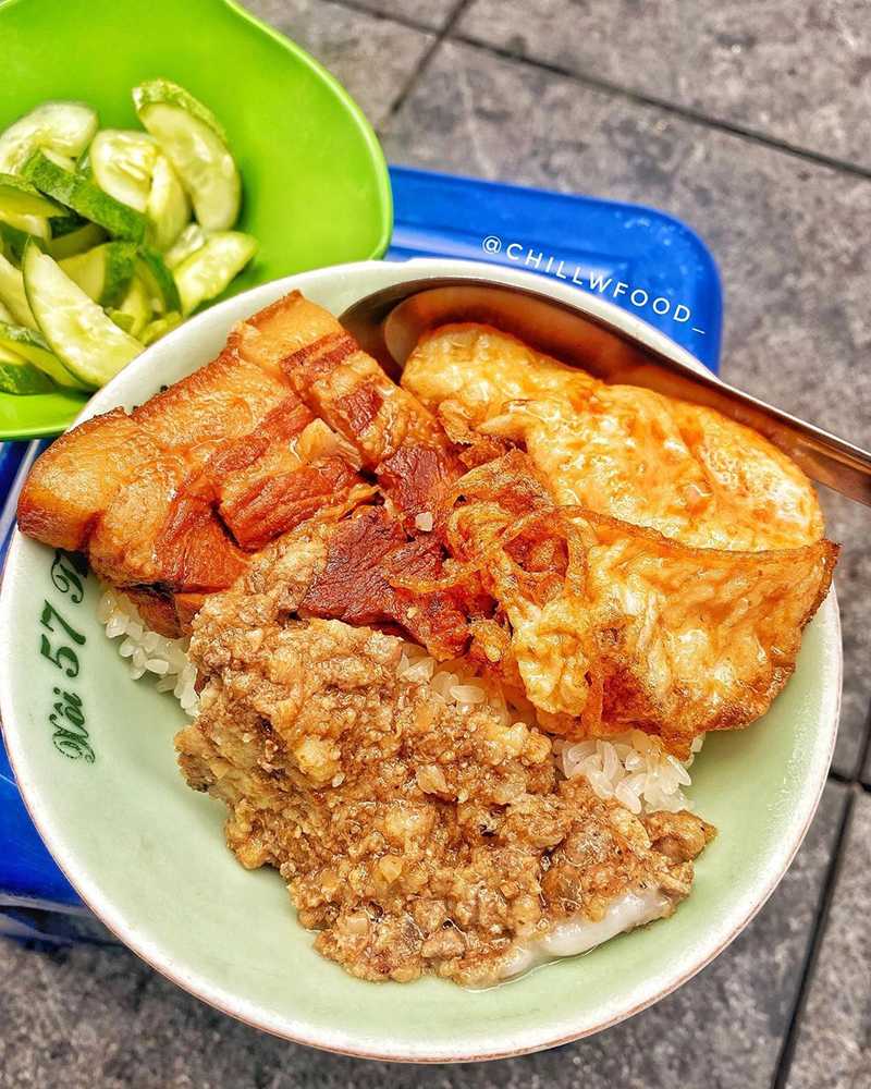 4 Hanoi sticky rice shops with rich culinary flavors of the capital 4