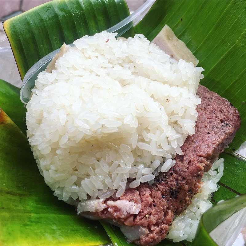 4 Hanoi sticky rice shops with rich culinary flavors of the capital 8
