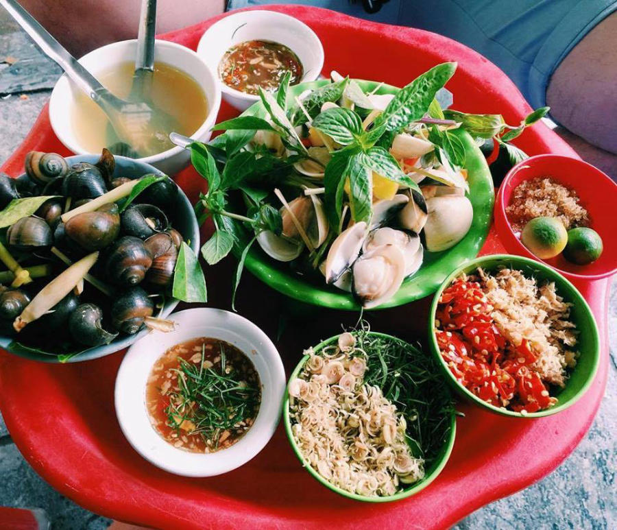 4 delicious snail restaurants in Hanoi, did you know? 2