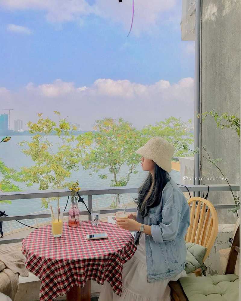 4 Hanoi afternoon tea shops with peaceful beauty in the capital 5