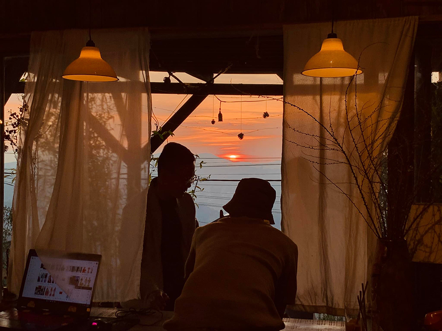 5 coffee shops in Da Lat capture the brilliant sunset scene 5
