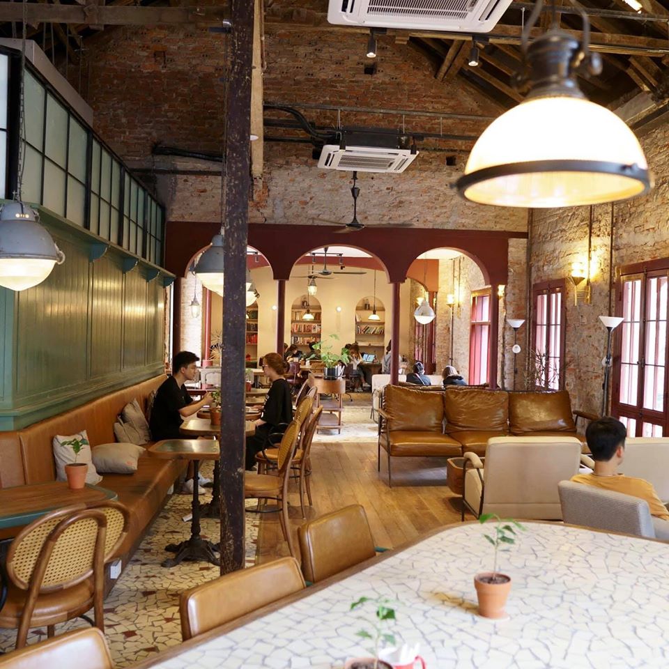 5 coffee shops in Hanoi for days of both playing and working 3