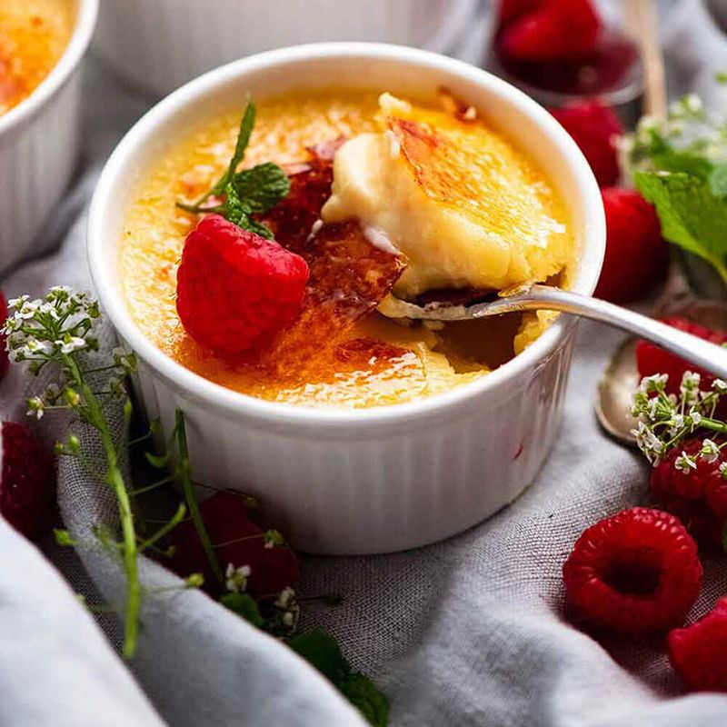6 attractive Hanoi ice cream dishes for hot summer days in the capital 3