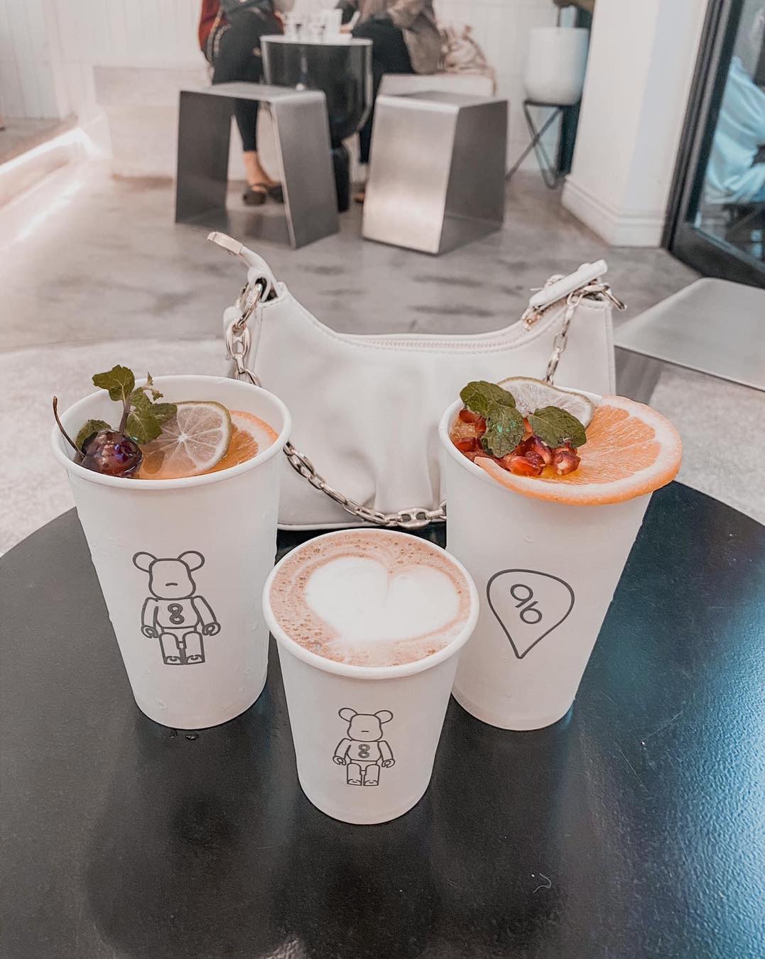 96 Coffee & Apartment – ​​Coffee shop with a unique space that captures the hearts of young people 8