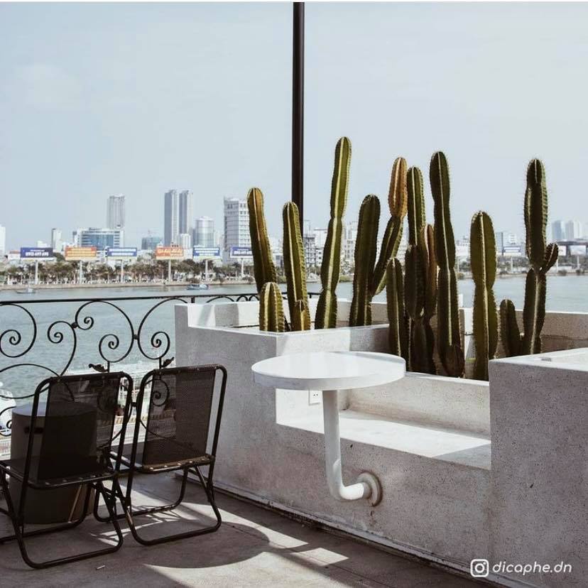 96 Coffee & Apartment – ​​Coffee shop with a unique space that captures the hearts of young people 17