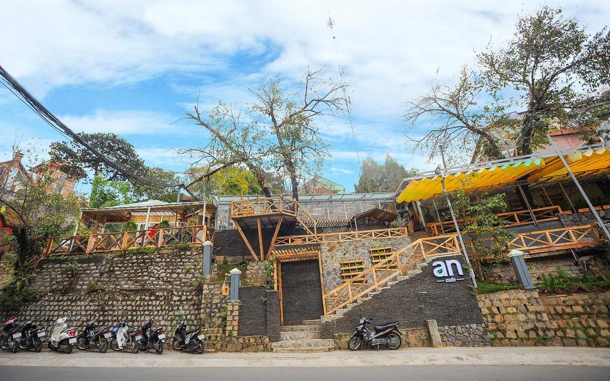 An Coffee – A place of deep green peace for fragile souls 2