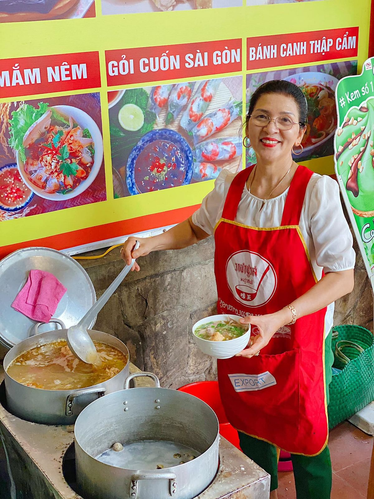 Ba Trieu Hue's snakehead fish soup cake - An irresistible delicacy created from the heart and love 2