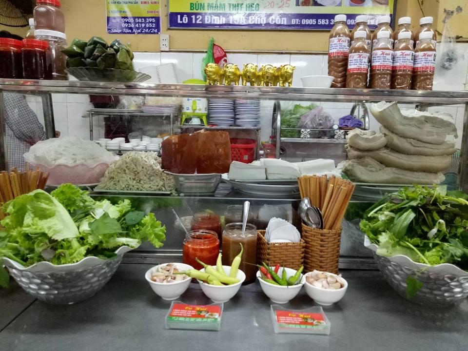 Rice paper rolls with pork from Con market - An attractive dish for many generations in Da Nang 7