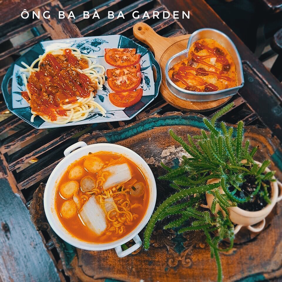 Virtual live coffee at Ong Ba Ba Ba Garden Dalat 9