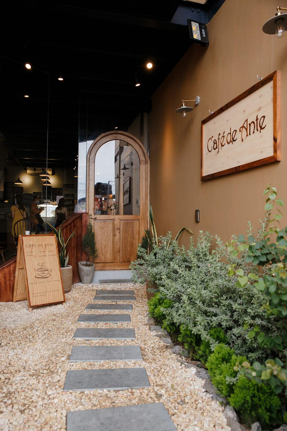Café de Ante – Romantic vintage cafe in Da Nang 6