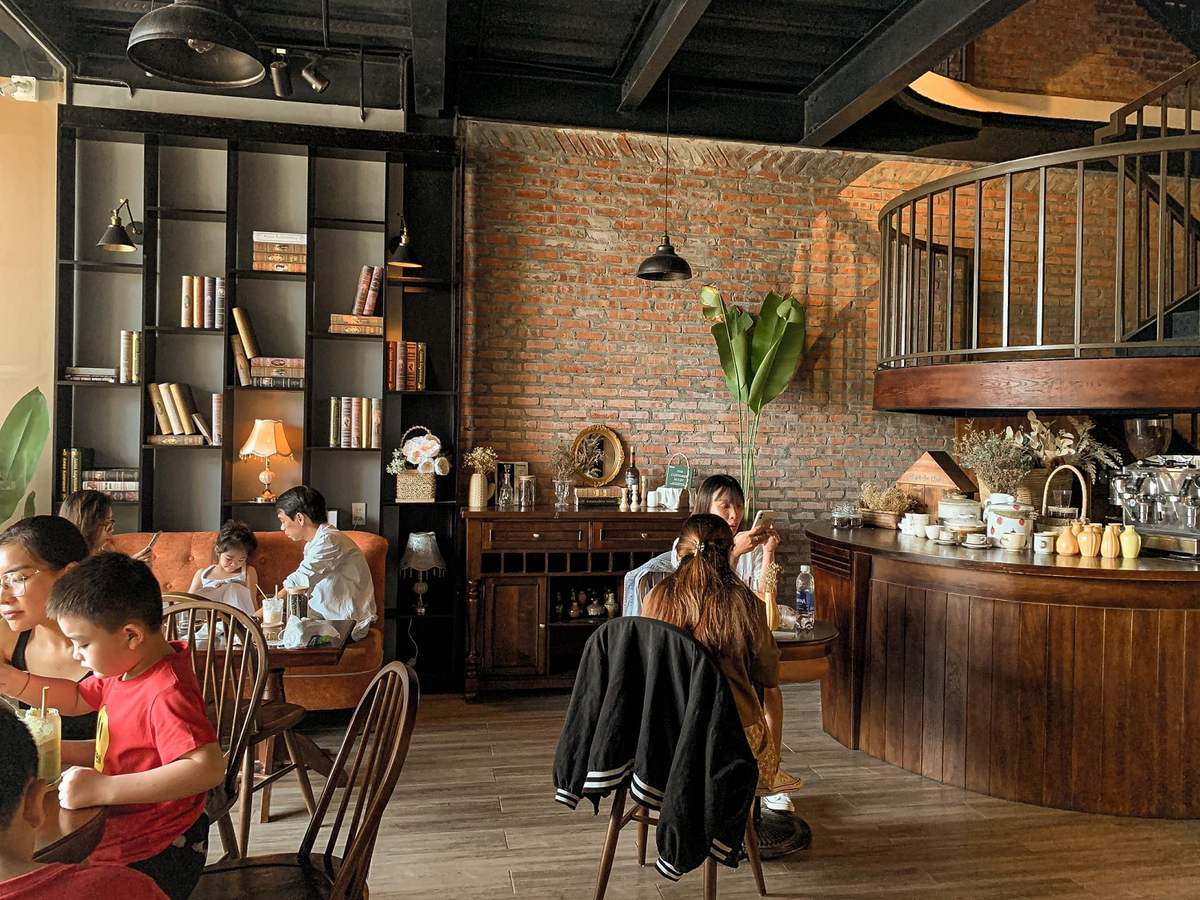 Café de Ante – Romantic vintage cafe in Da Nang 8