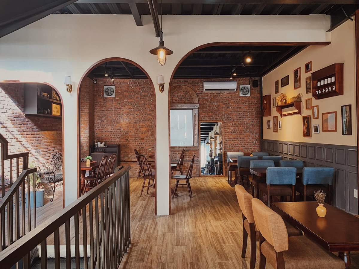 Café de Ante – Romantic vintage cafe in Da Nang 9