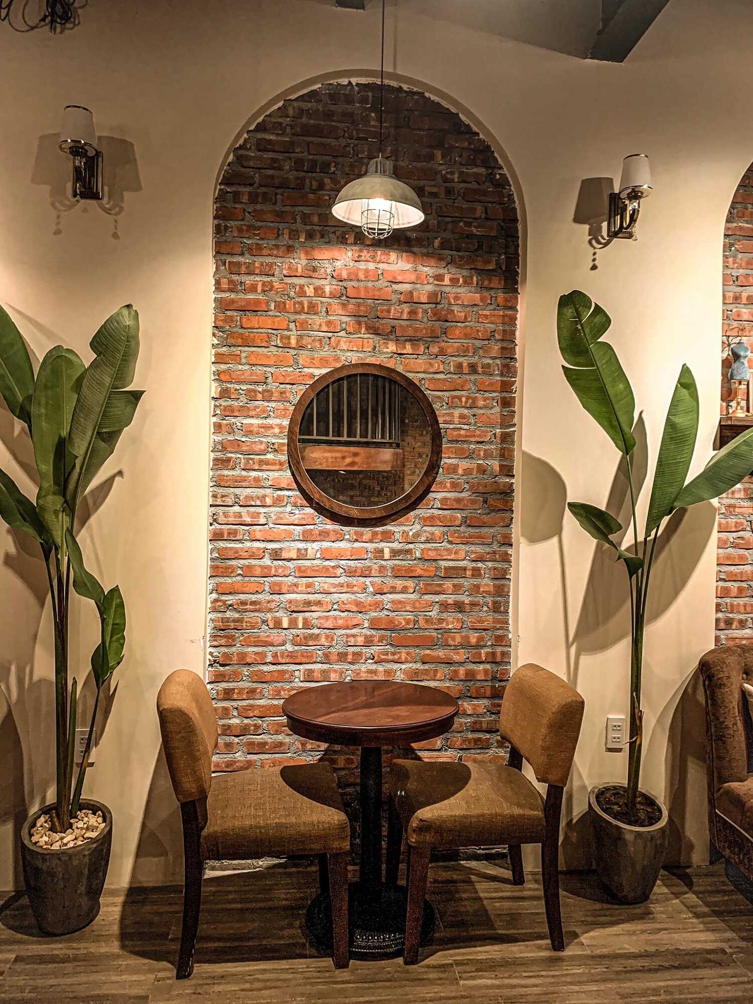 Café de Ante – Romantic vintage cafe in Da Nang 10