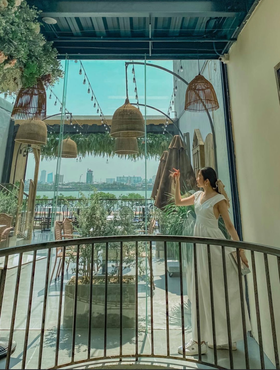 Café de Ante – Romantic vintage cafe in Da Nang 13