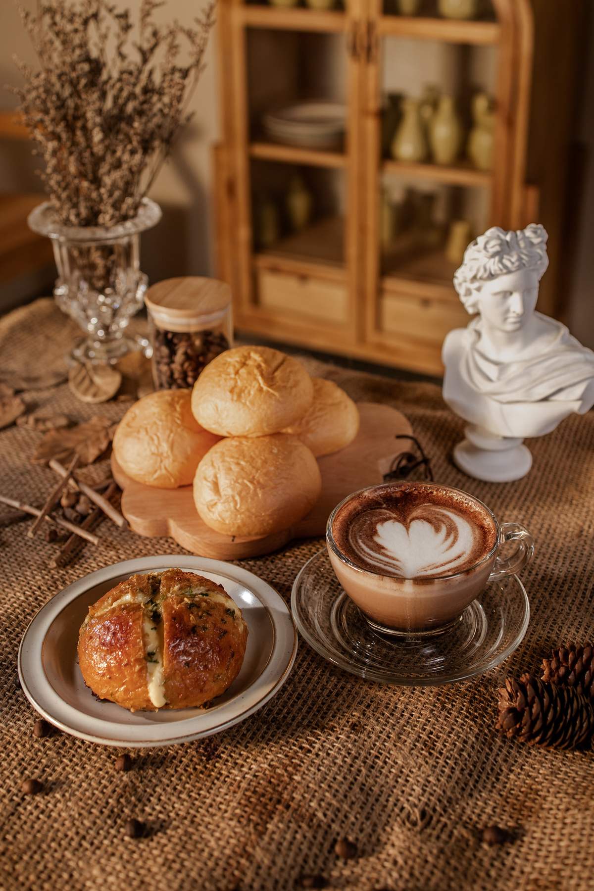 Café de Ante – Romantic vintage cafe in Da Nang 18