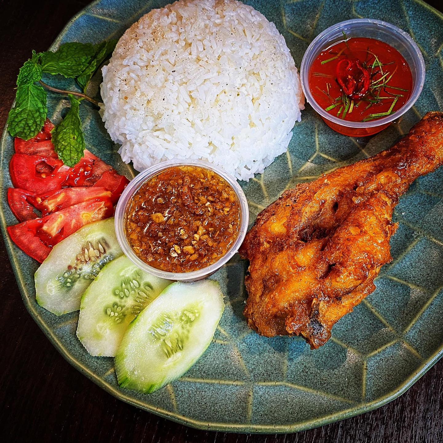 Era Quan - Vietnamese cuisine restaurant with luxurious European architecture 12