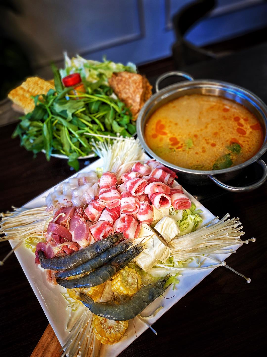 Era Quan - Vietnamese cuisine restaurant with luxurious European architecture 18