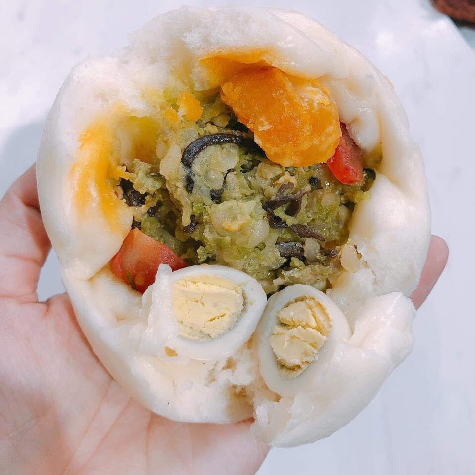 Era Quan – Vietnamese cuisine restaurant with luxurious European architecture 20