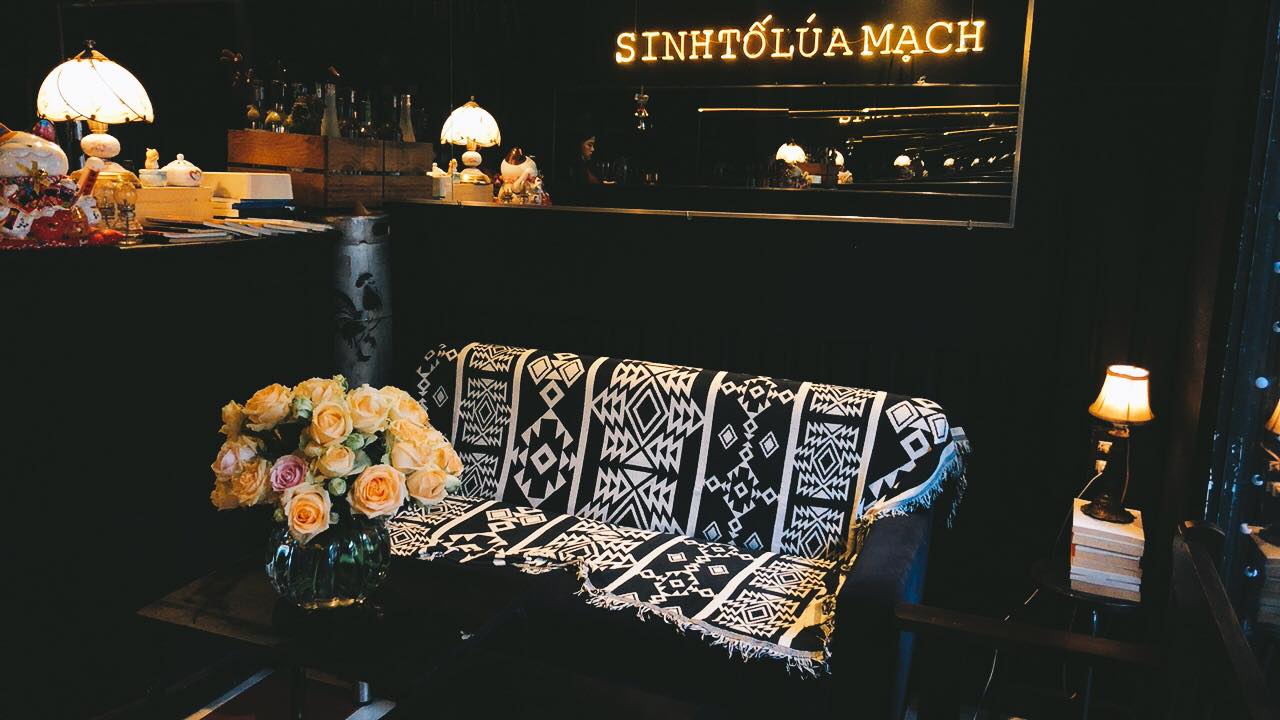 Visit 7 extremely chill bars in Da Lat to experience 4