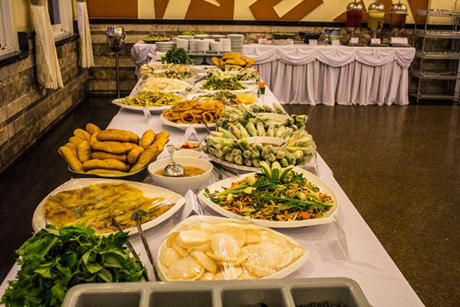 Visit Sunrise Dalat restaurant, enjoy the specialties of the city of plateau 7
