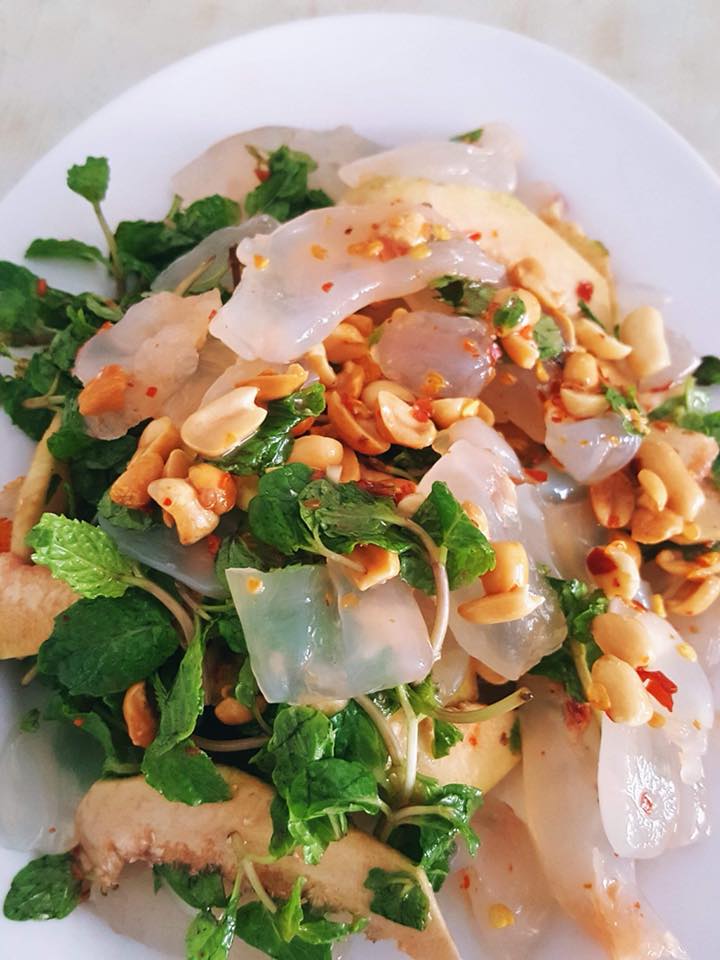 Sau Hao fish salad - Famous unique fish salad of Da Nang 8