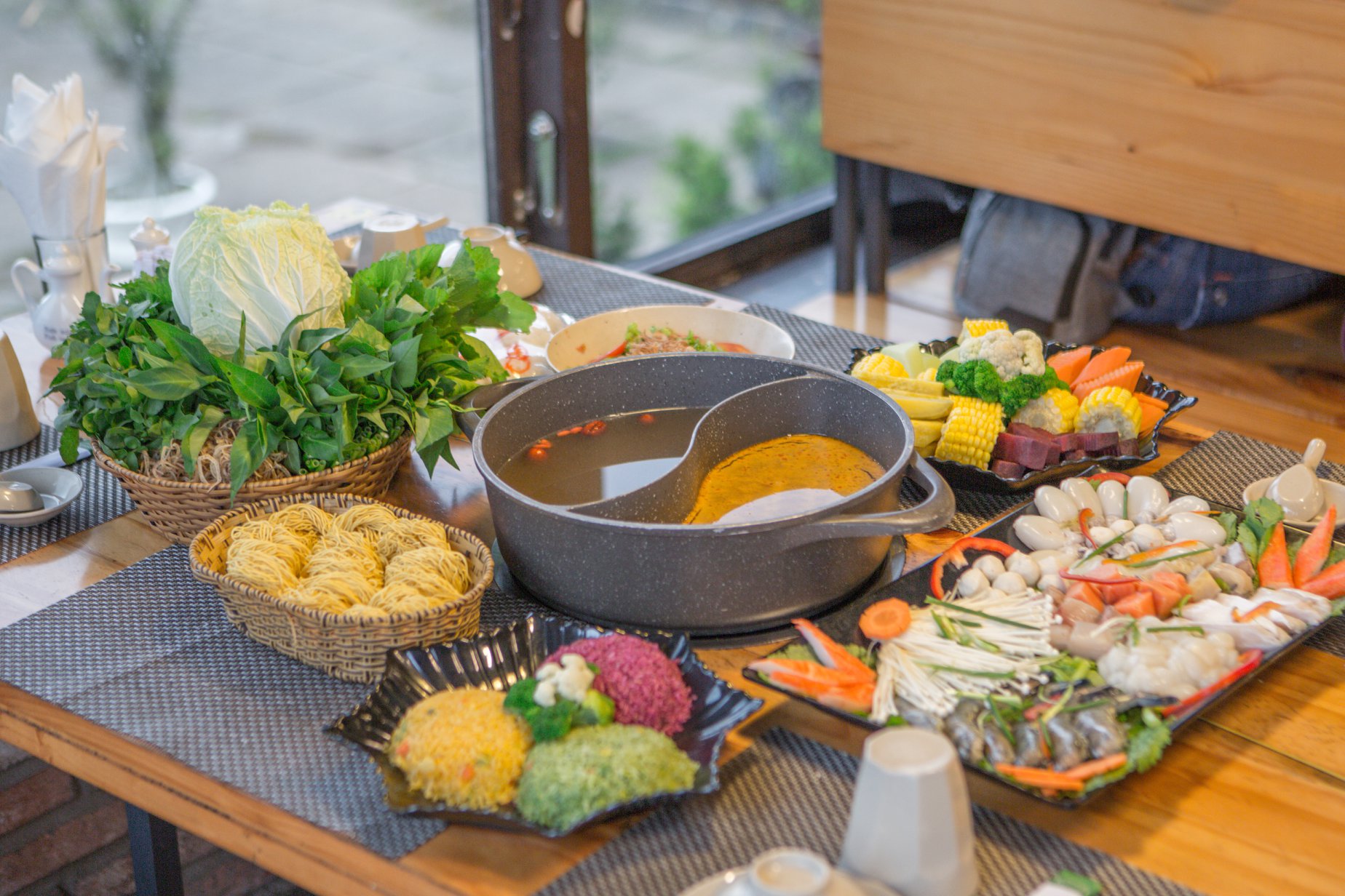 Discover fresh vegetable paradise at LEGUDA Dalat 9 vegetable buffet restaurant