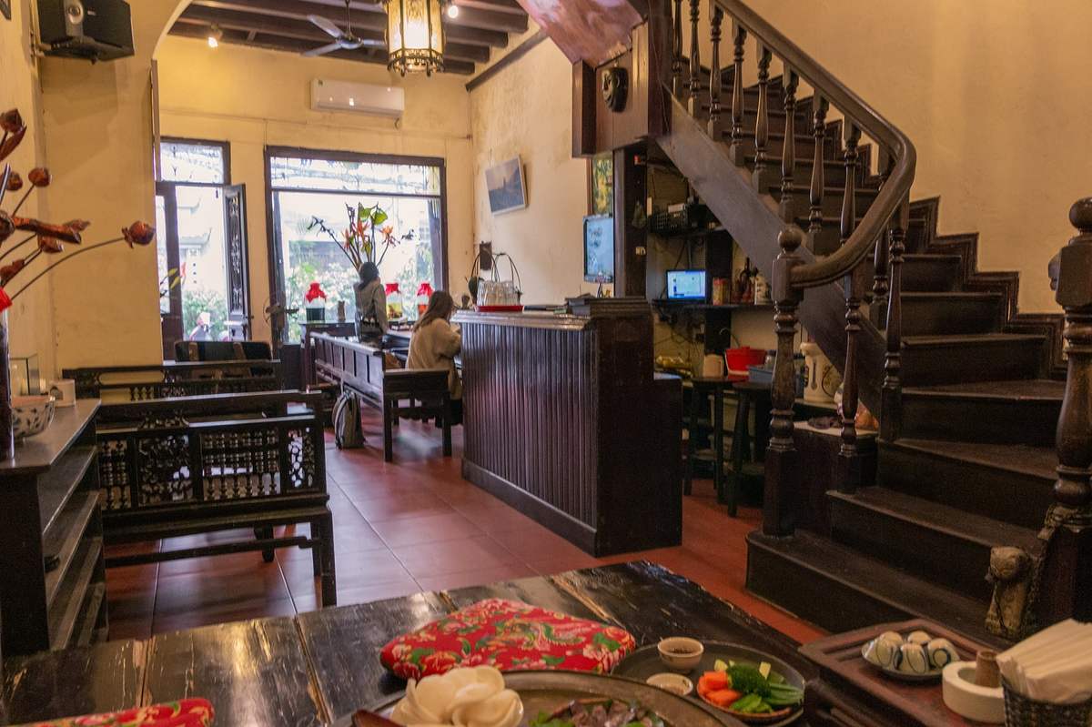 Chim Sao Restaurant - Vietnamese three-region cuisine with irresistible deliciousness 15