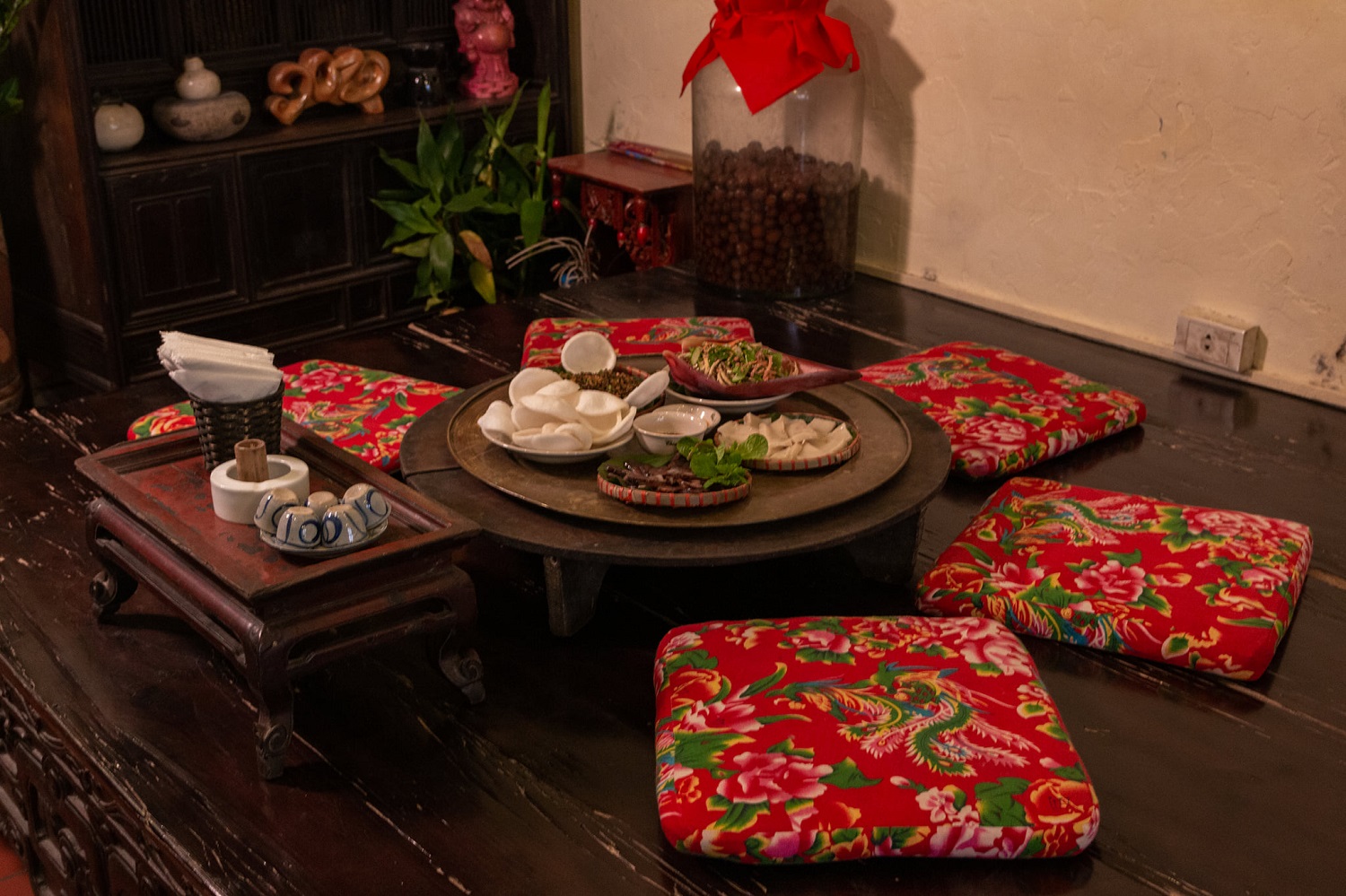 Chim Sao Restaurant - Vietnamese three-region cuisine with irresistible deliciousness 17