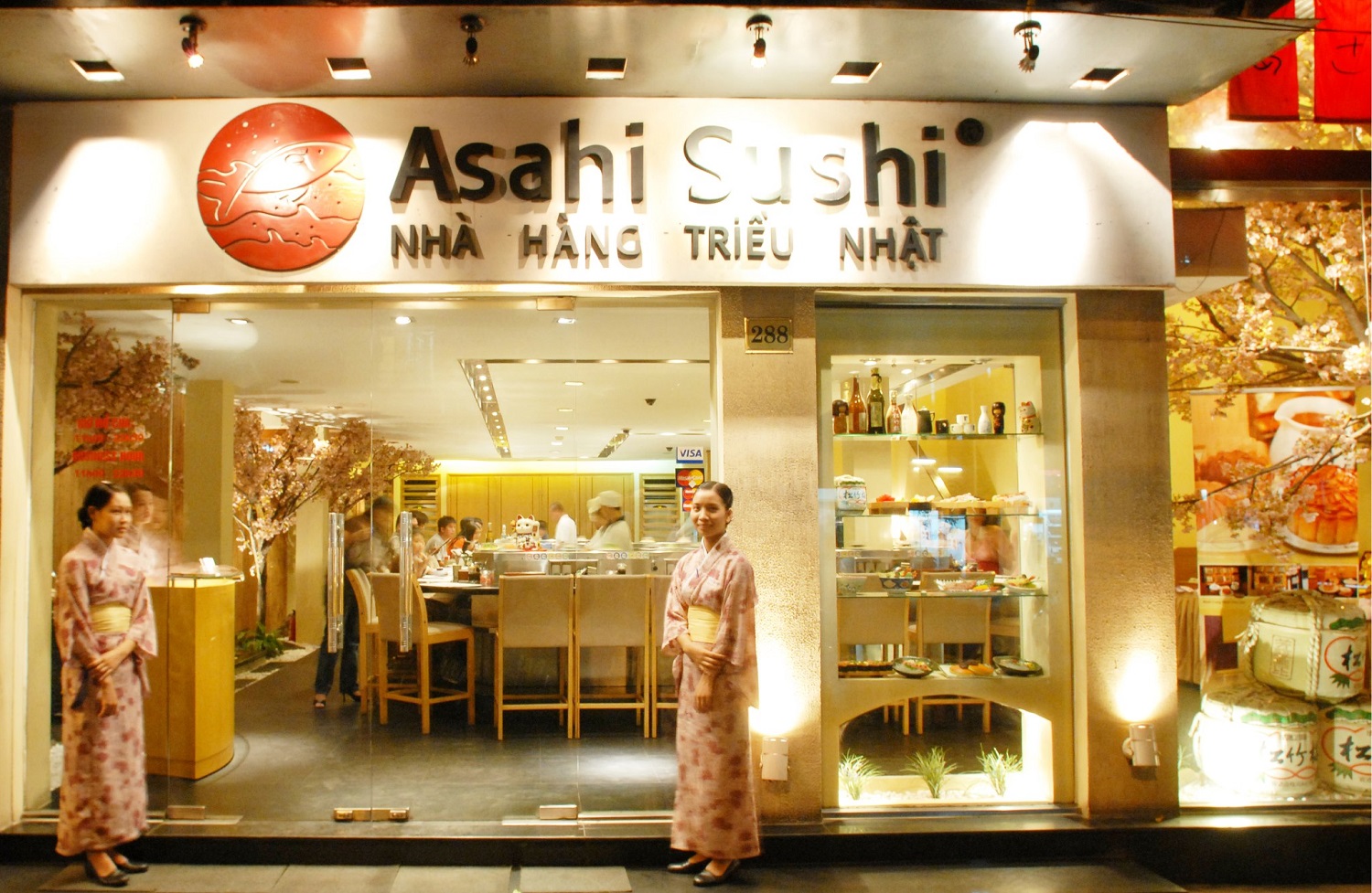 Trieu Nhat Asahi Sushi Restaurant - Miniature Land of Phu Tang in the heart of Hanoi 2
