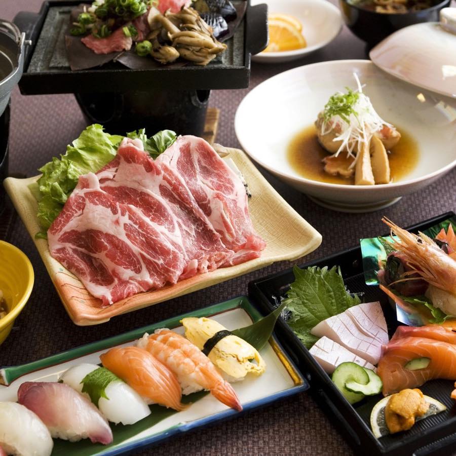 Trieu Nhat Asahi Sushi Restaurant - Miniature Land of Phu Tang in the heart of Hanoi 8