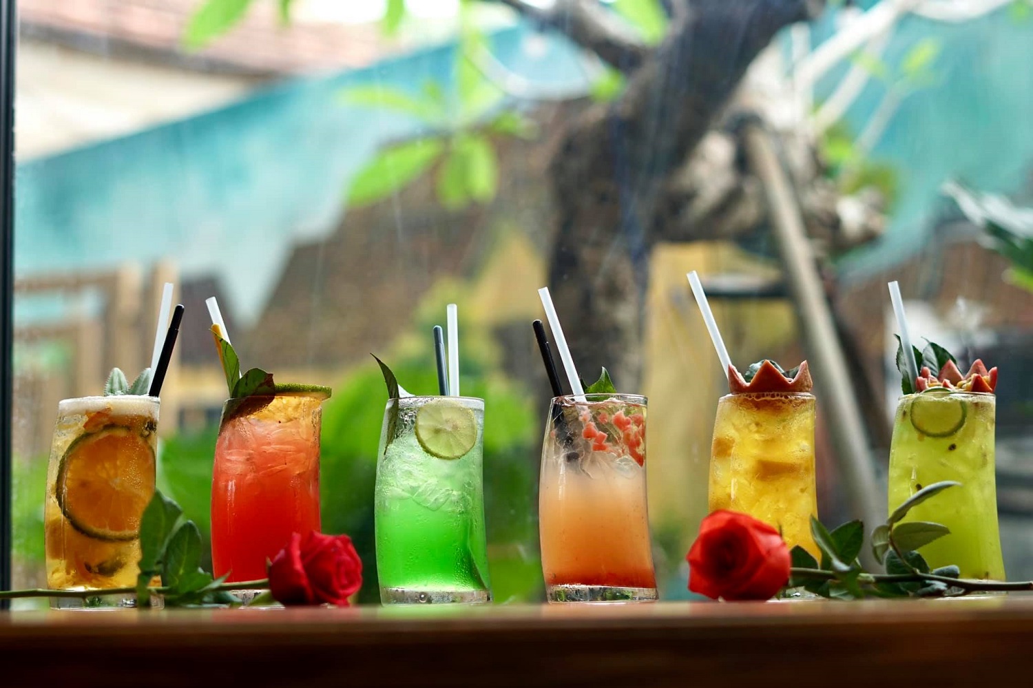 Nice Home Coffee - Café attracts young people with impressive space design 22