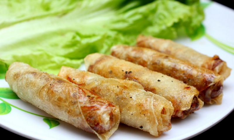 Dao Duy Tu spring rolls - Unique cuisine in Da Nang City 7