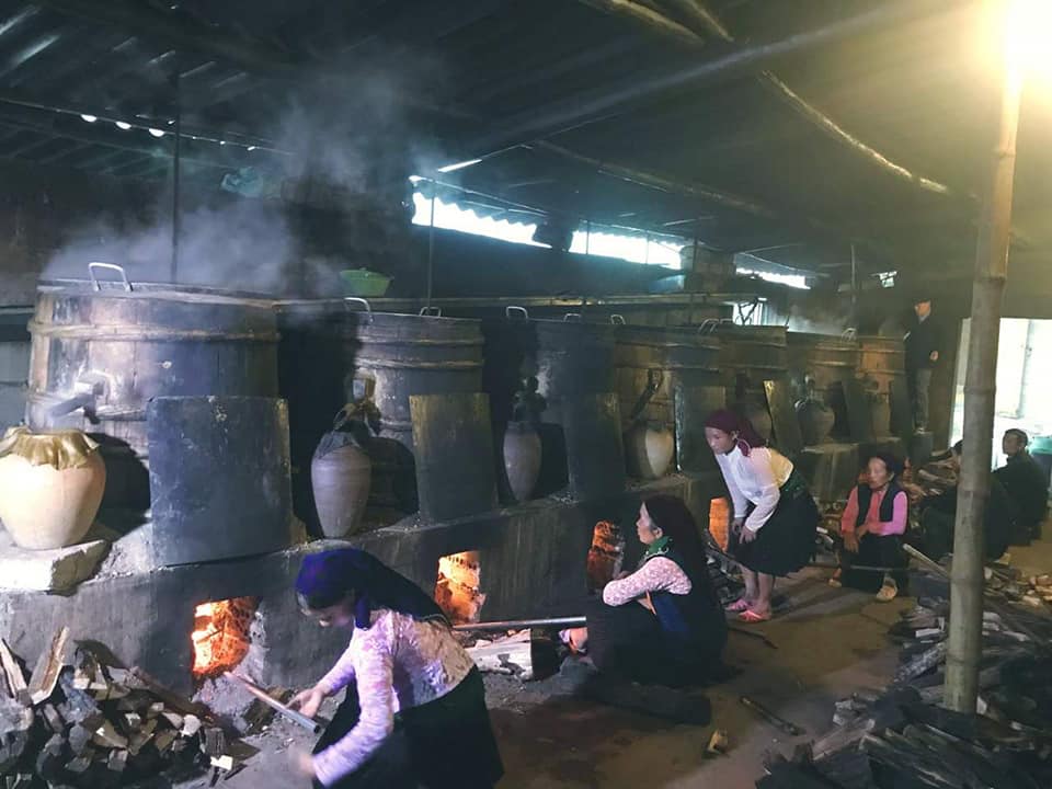 Bac Ha corn wine - Culinary quintessence in Lao Cai white plateau 16