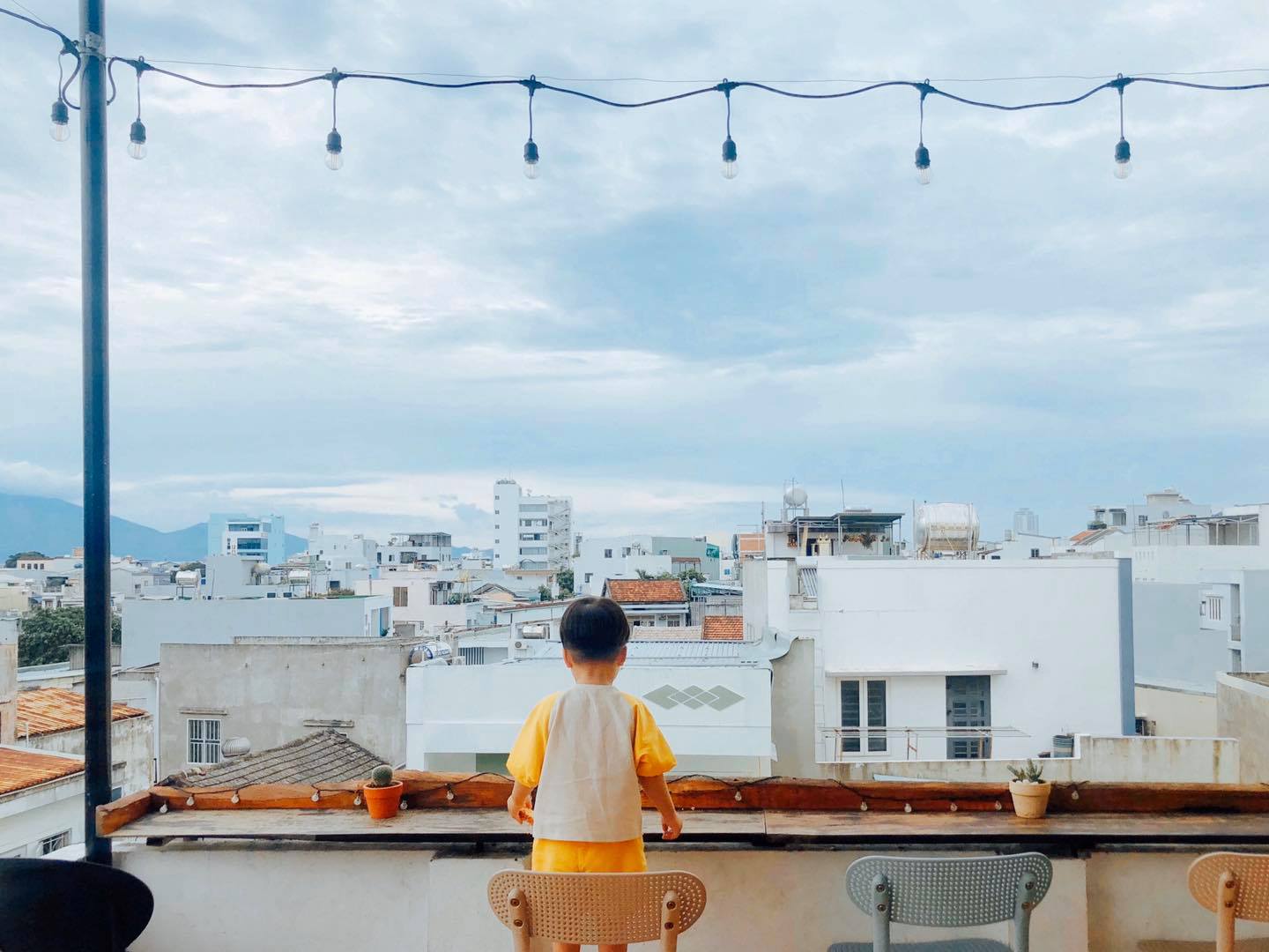 Sleeping Wood Café - A simple, sincere, lovely cafe in Da Nang 5