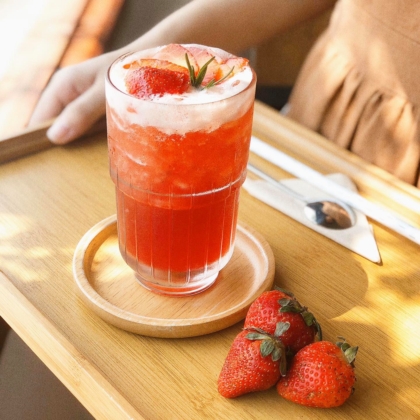 Sleeping Wood Café - A simple, sincere, lovely cafe in Da Nang 18