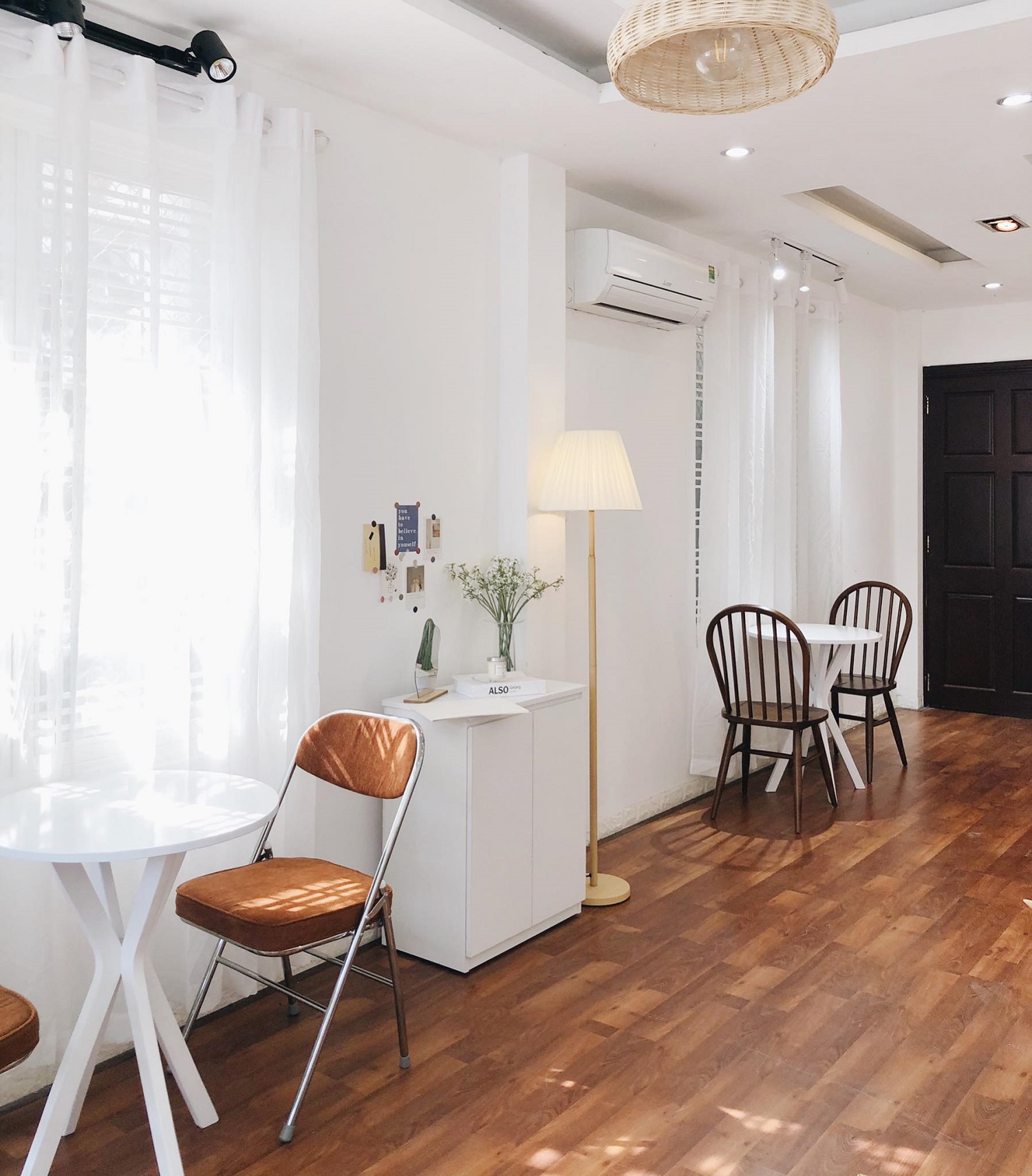 Sleeping Wood Café - A simple, sincere, lovely cafe in Da Nang 24