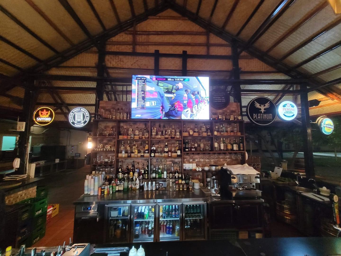 The Moose & Roo Smokehouse - Discover an American-style 'smokehouse' in Hanoi 27