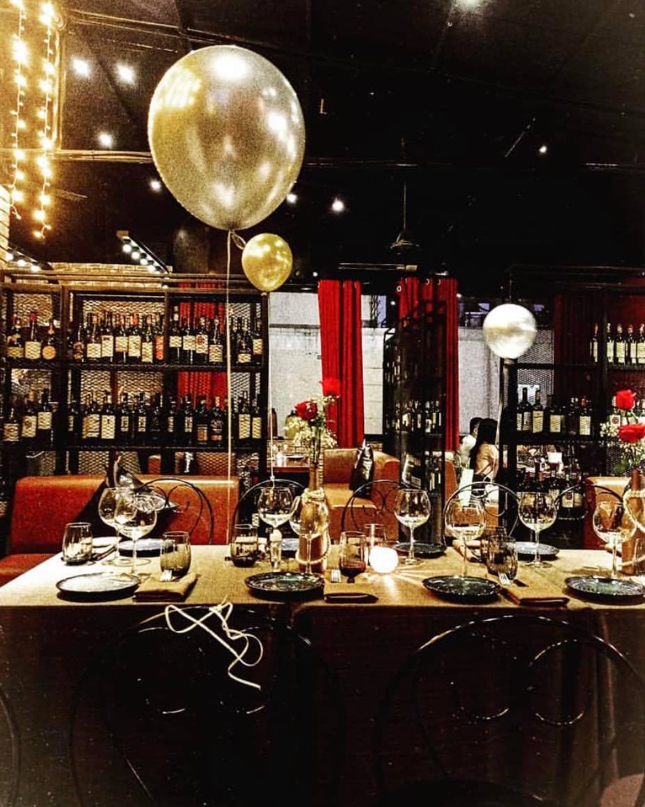 Enjoy authentic European dishes in the romantic space of Pincho Tapas Kitchen & Drinks 17