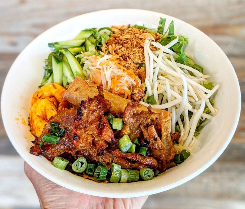 Heartwarming Hue grilled pork vermicelli with rich flavors of the Ancient Capital 3