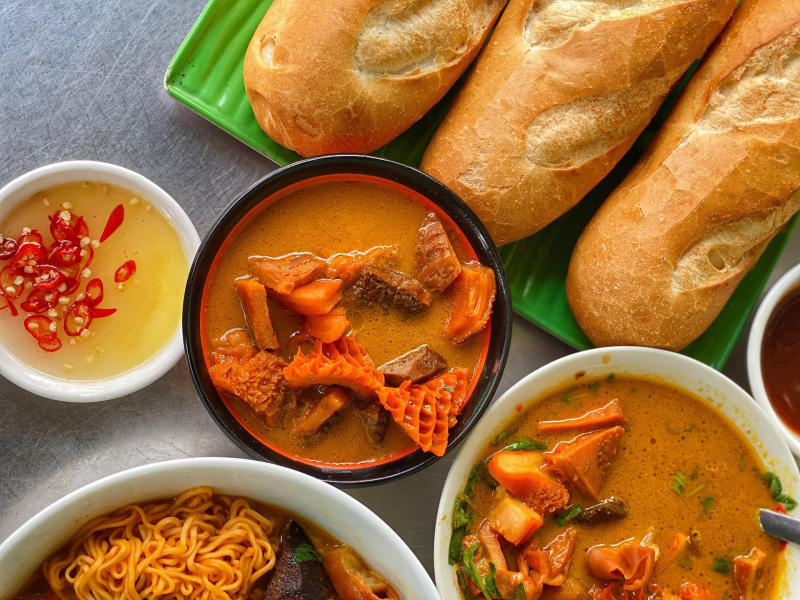Explore Saigon cuisine with the top 10 most unique dishes 5