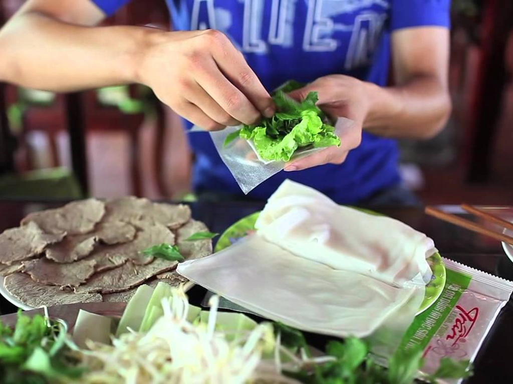 Tran Da Nang Cuisine - Rich flavors of Quang 6