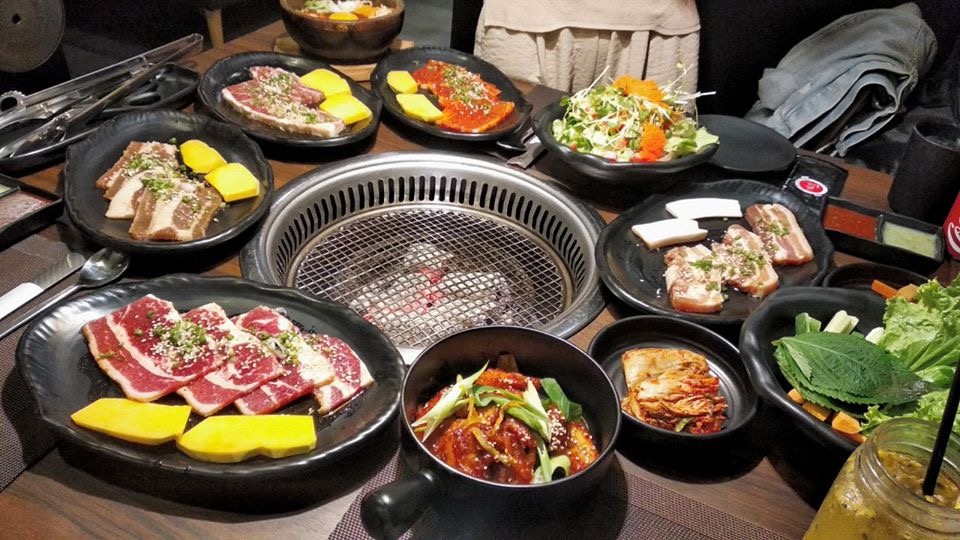 Eat at 8 delicious grilled restaurants in Da Nang 3