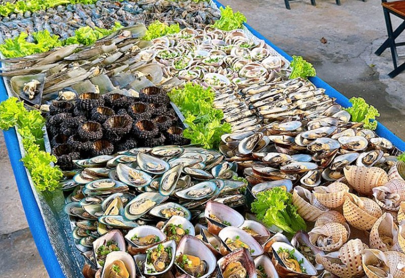 Save the top 7 famous and delicious Saigon snail buffet restaurants 4