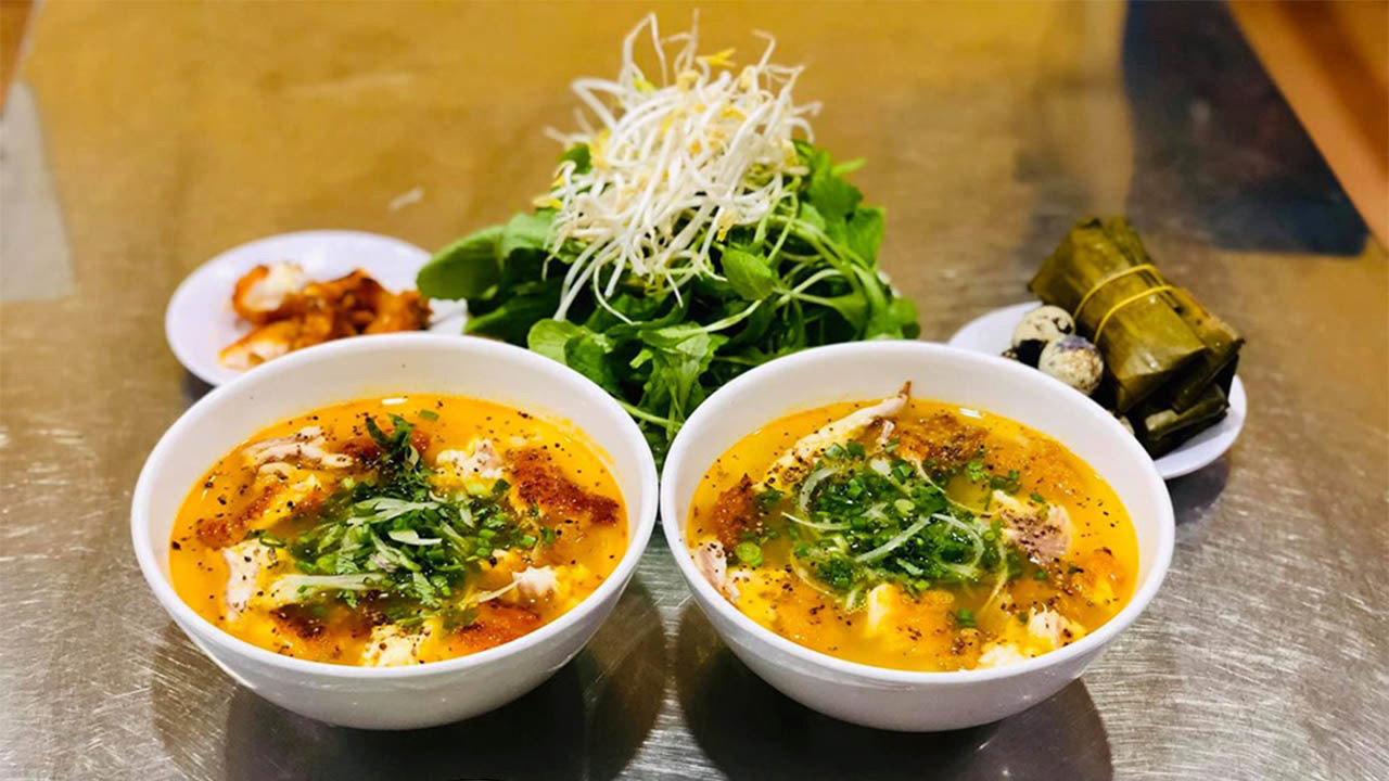 Snakehead fish soup cake - A dish that brings soul to the quintessence of Da Lat cuisine 3