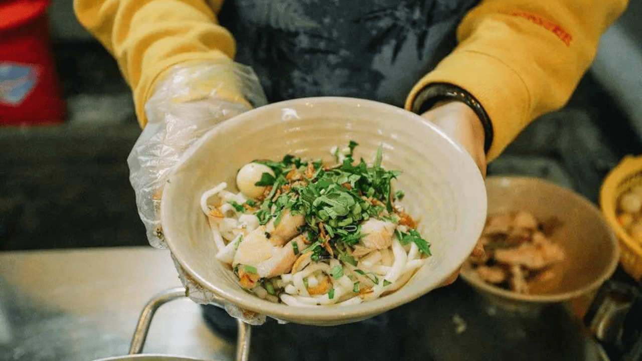 Snakehead fish soup cake - A dish that brings soul to the quintessence of Da Lat cuisine 6