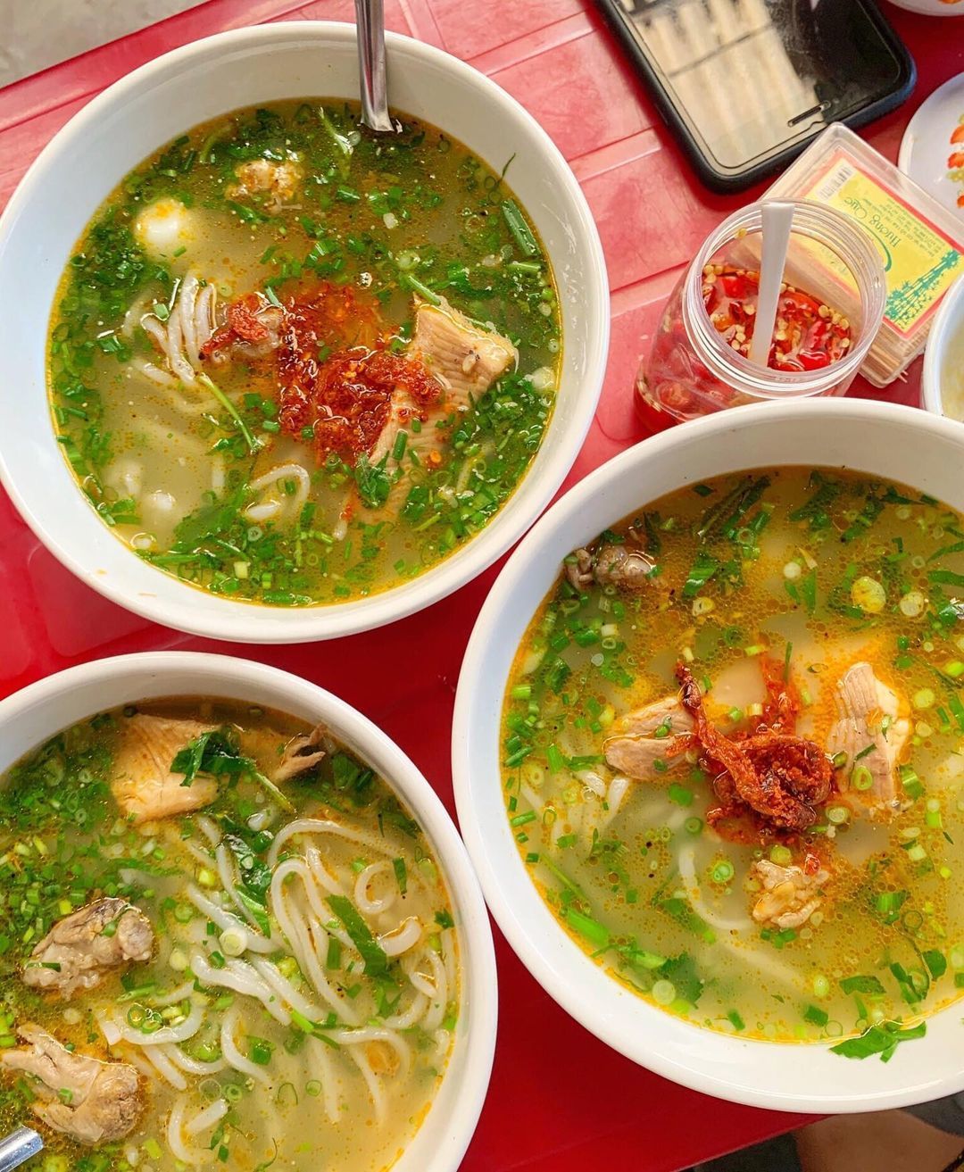 Thuy Duong snakehead fish noodle soup - A famous delicious culinary neighborhood you definitely shouldn't miss 7